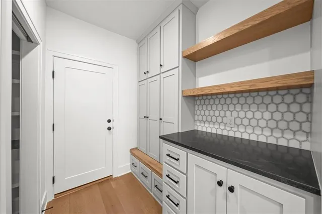 $499,000 | 824 Northeast Algonquin Street, Unit A, Lee's Summit, MO 64064