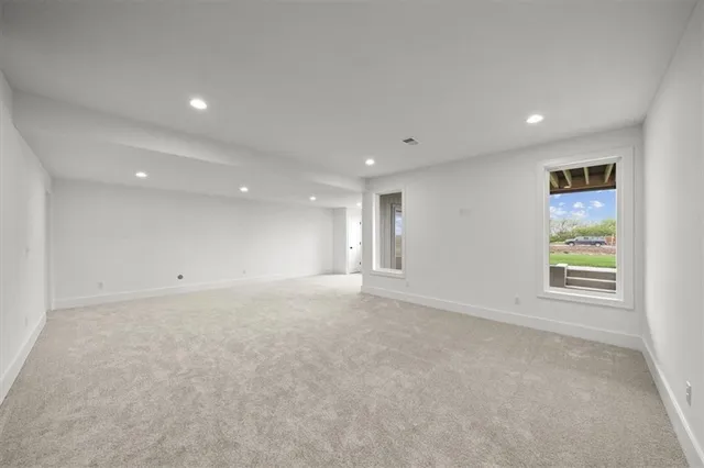 $499,000 | 824 Northeast Algonquin Street, Unit A, Lee's Summit, MO 64064