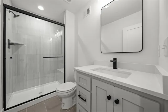 $499,000 | 824 Northeast Algonquin Street, Unit A, Lee's Summit, MO 64064