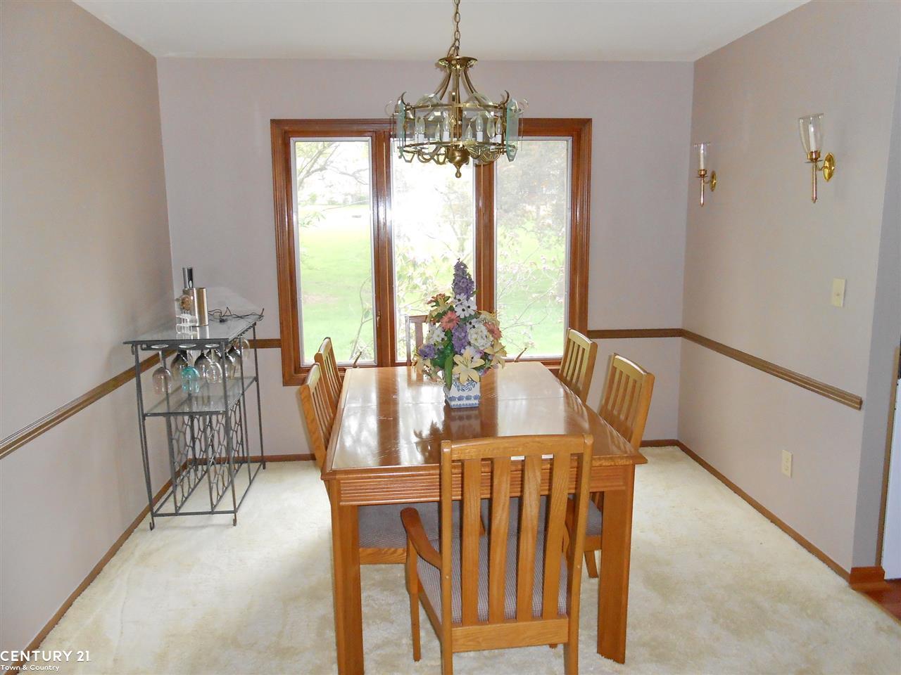 2408 Chalet Drive Rochester Hills, MI 48309 - Photo 9 of 49