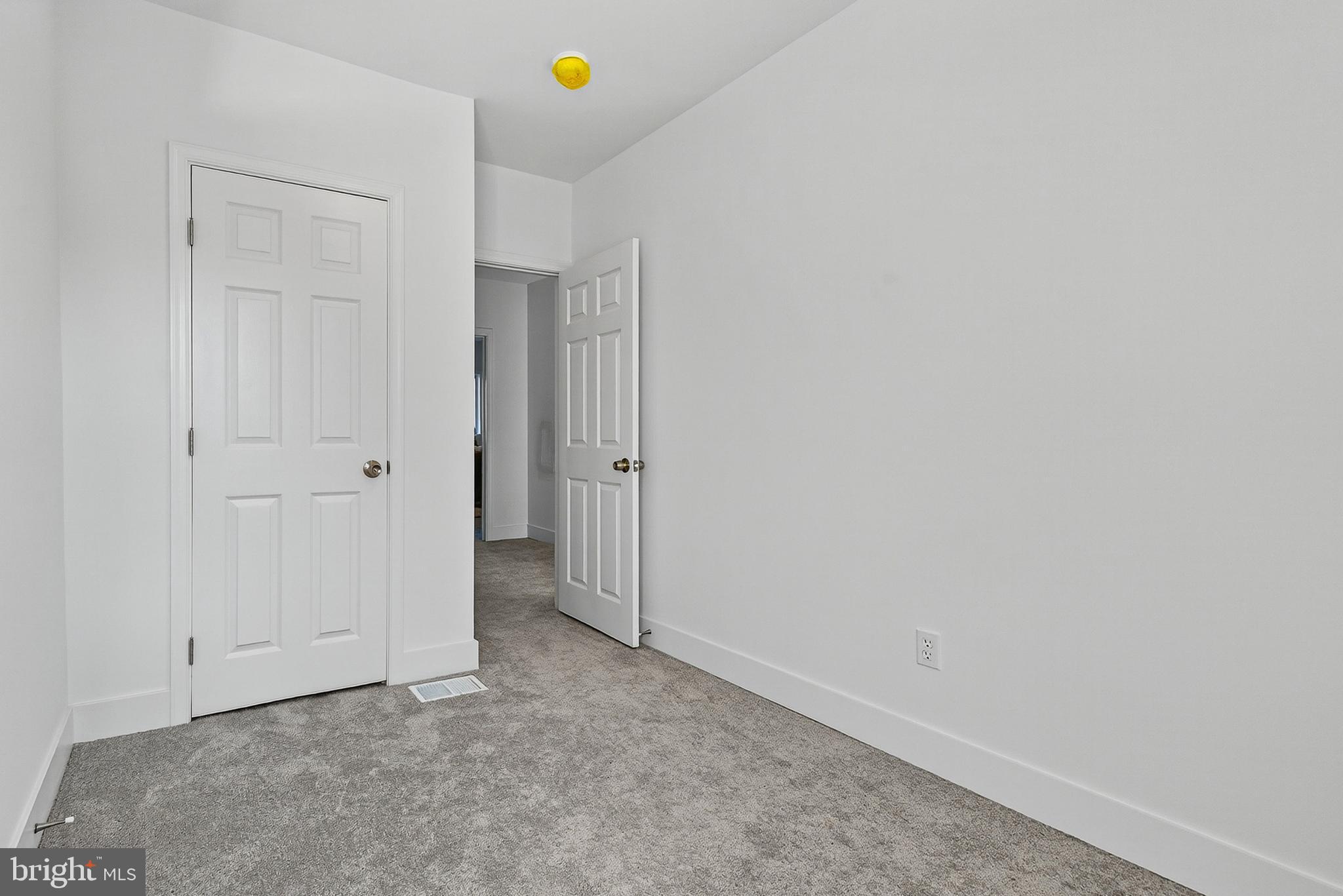 802 North Woodington Road Baltimore, MD 21229 - Photo 20 of 41 a view of an empty room