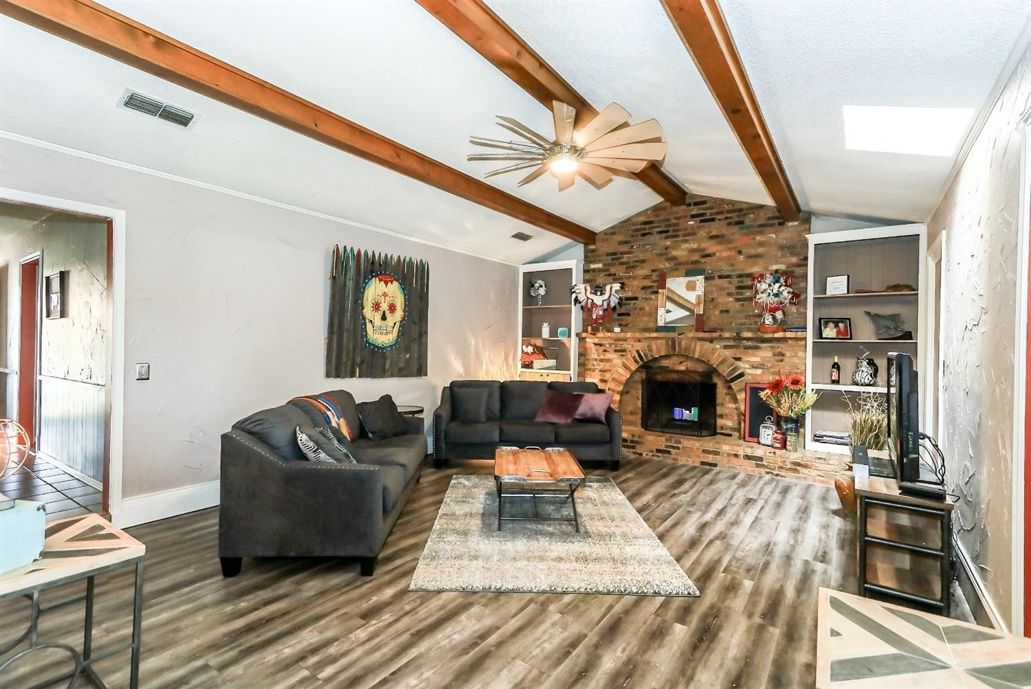 4825 73rd Street Lubbock, TX 79424 - Photo 4 of 10 Living Area