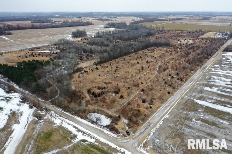 2000 Foxville Road Salem, IL 62881 - Photo 9 of 11
