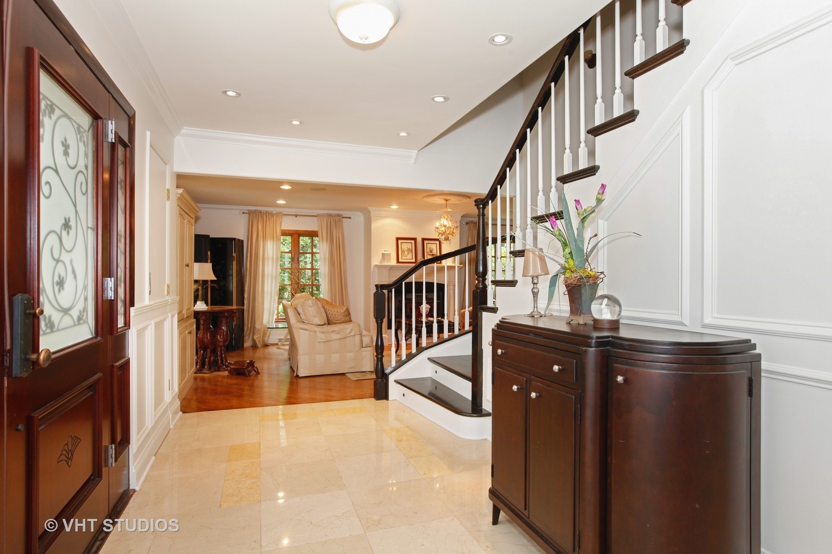 39 Mockingbird Lane Oak Brook, IL 60523 - Photo 9 of 45