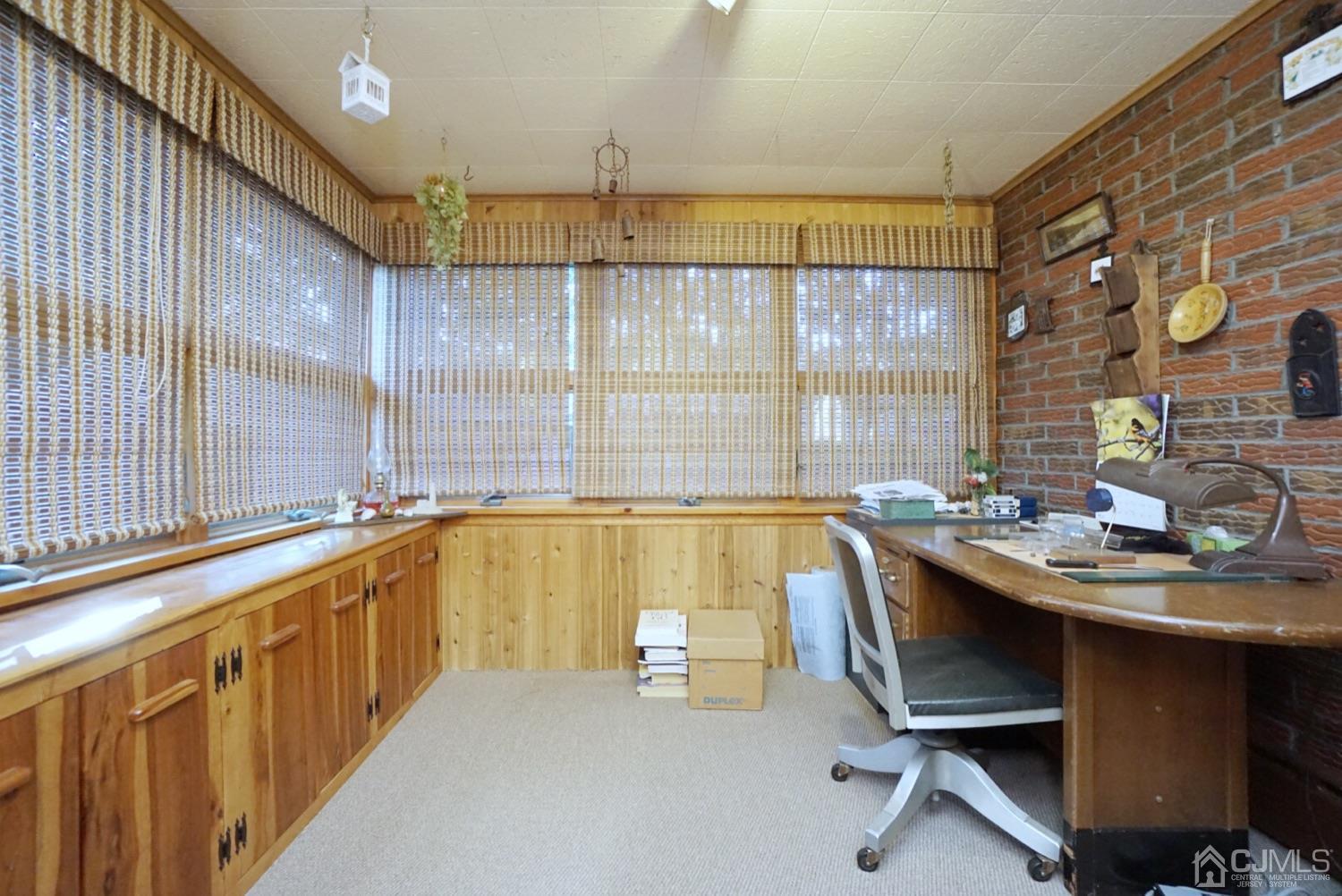 151 Dutch Road East Brunswick, NJ 08816 - Photo 20 of 42 Gallery Image 20