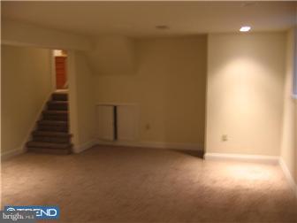 549 Meadow Road Chalfont, PA 18914 - Photo 10 of 12 Family Room