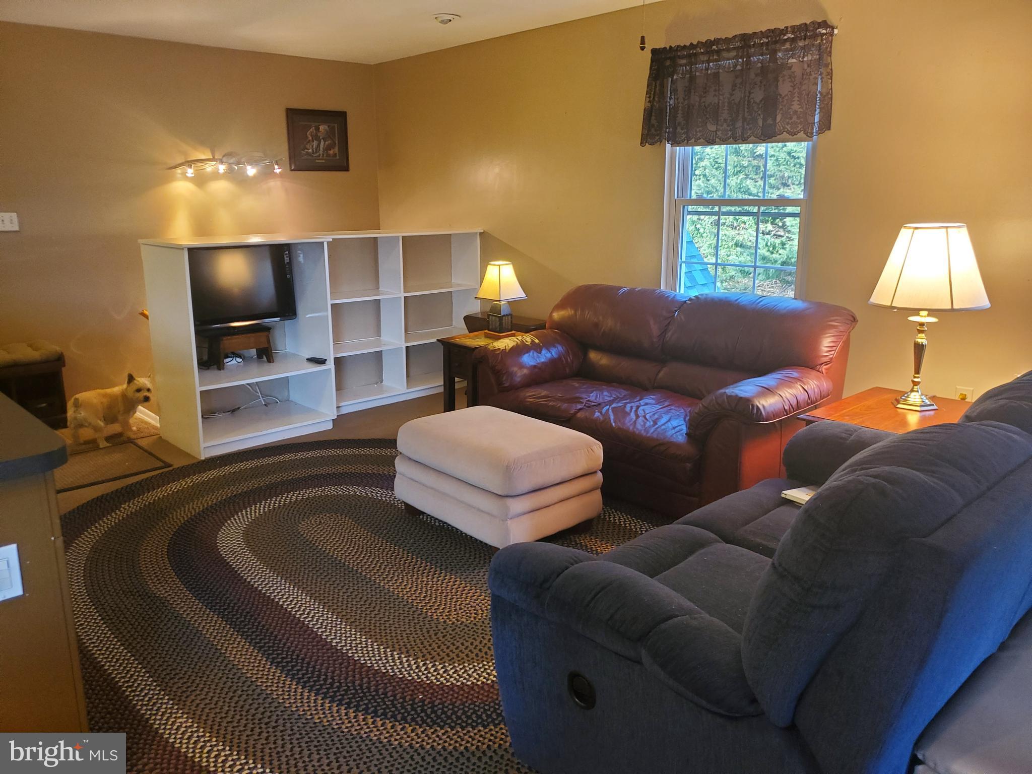 7048 Basswood Road, Unit 11 Frederick, MD 21703 - Photo 8 of 12 Gallery Image 8