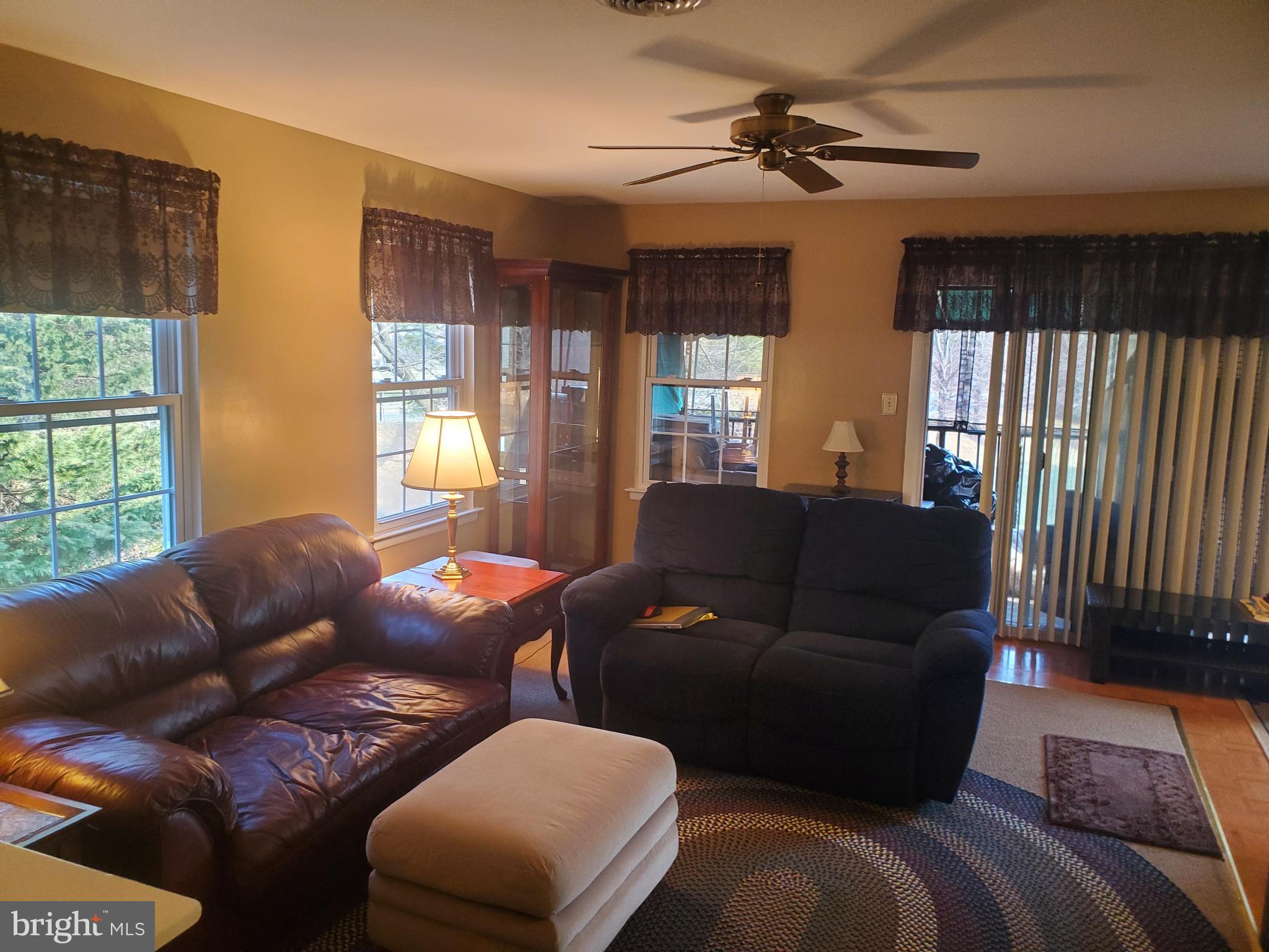 7048 Basswood Road, Unit 11 Frederick, MD 21703 - Photo 9 of 12 Gallery Image 9