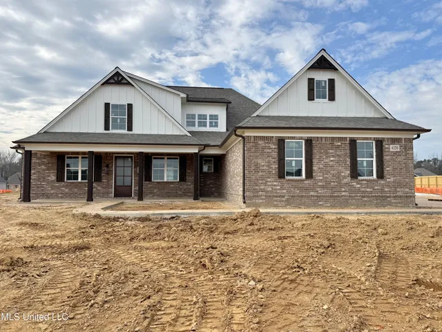 $494,900 | 122 Adriane Cove, Nesbit, MS 38651