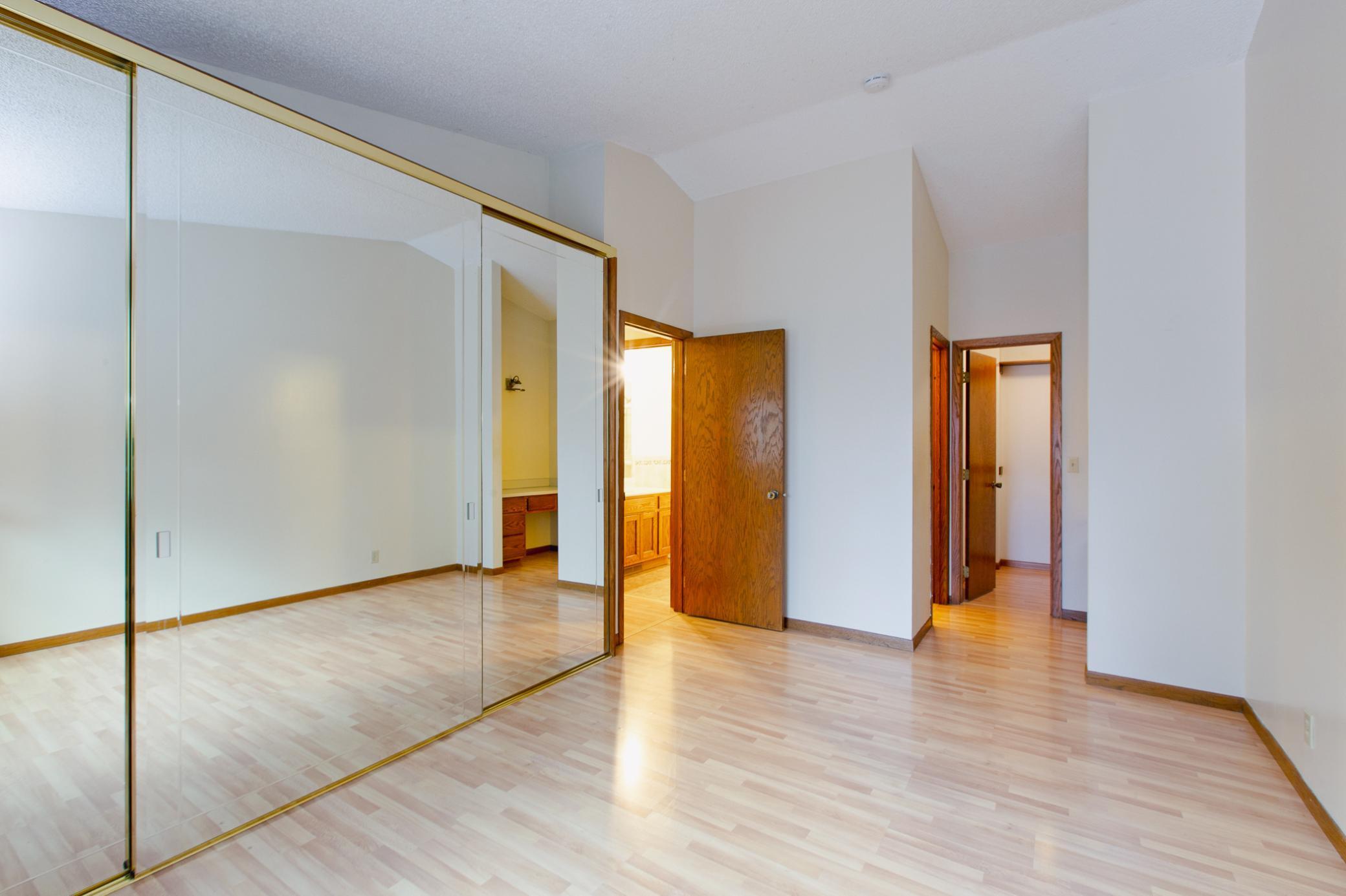 5986 Pheasant Drive Shoreview, MN 55126 - Photo 18 of 24