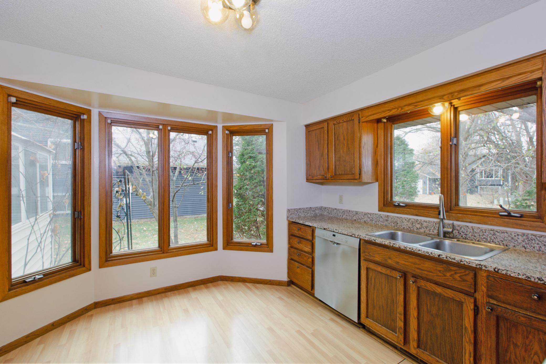 5986 Pheasant Drive Shoreview, MN 55126 - Photo 7 of 24