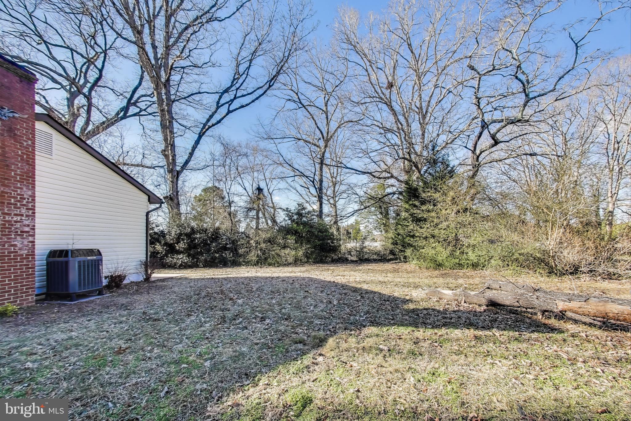 24313 Mervell Dean Road Hollywood, MD 20636 - Photo 11 of 37 Gallery Image 11