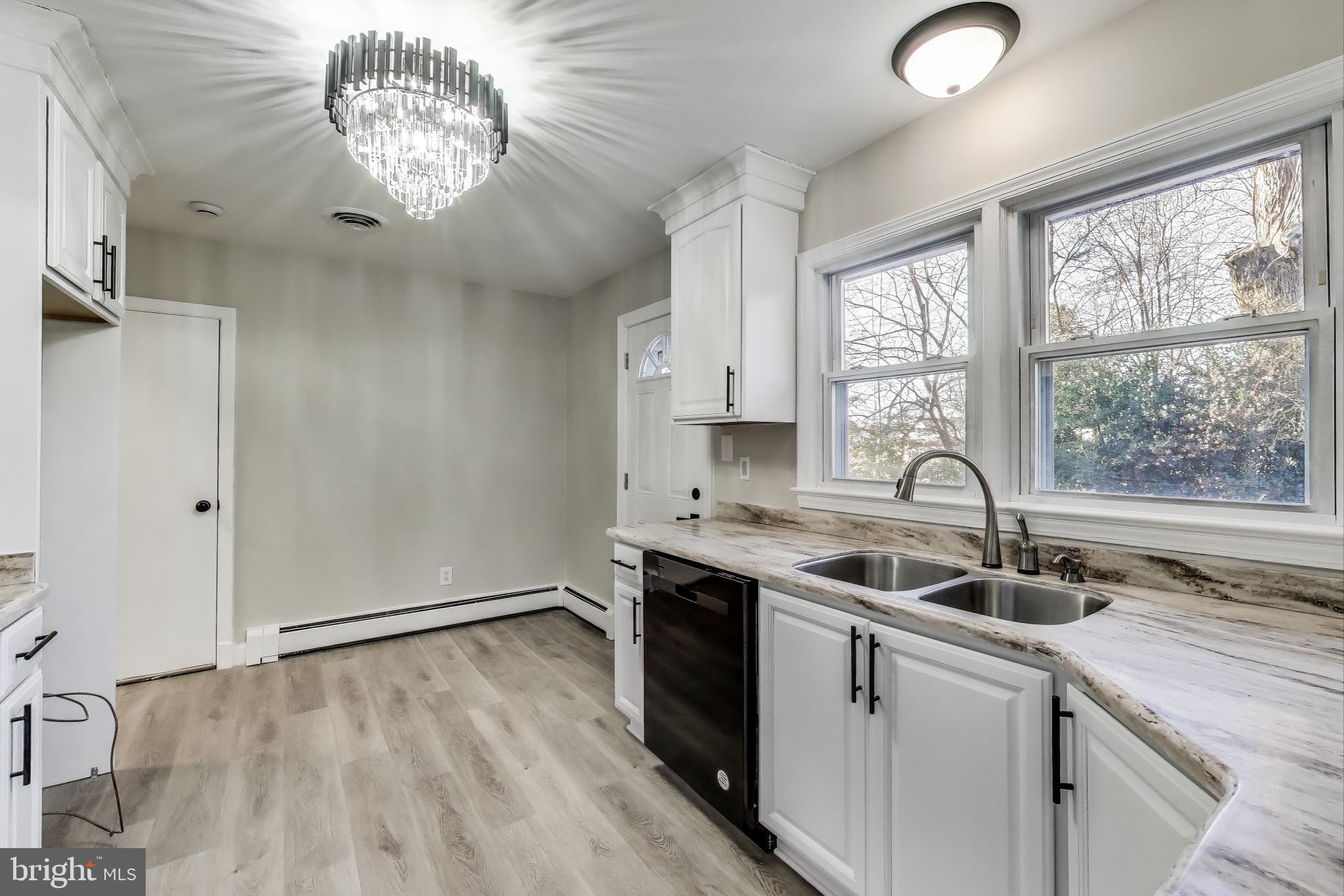 24313 Mervell Dean Road Hollywood, MD 20636 - Photo 17 of 37 Kitchen