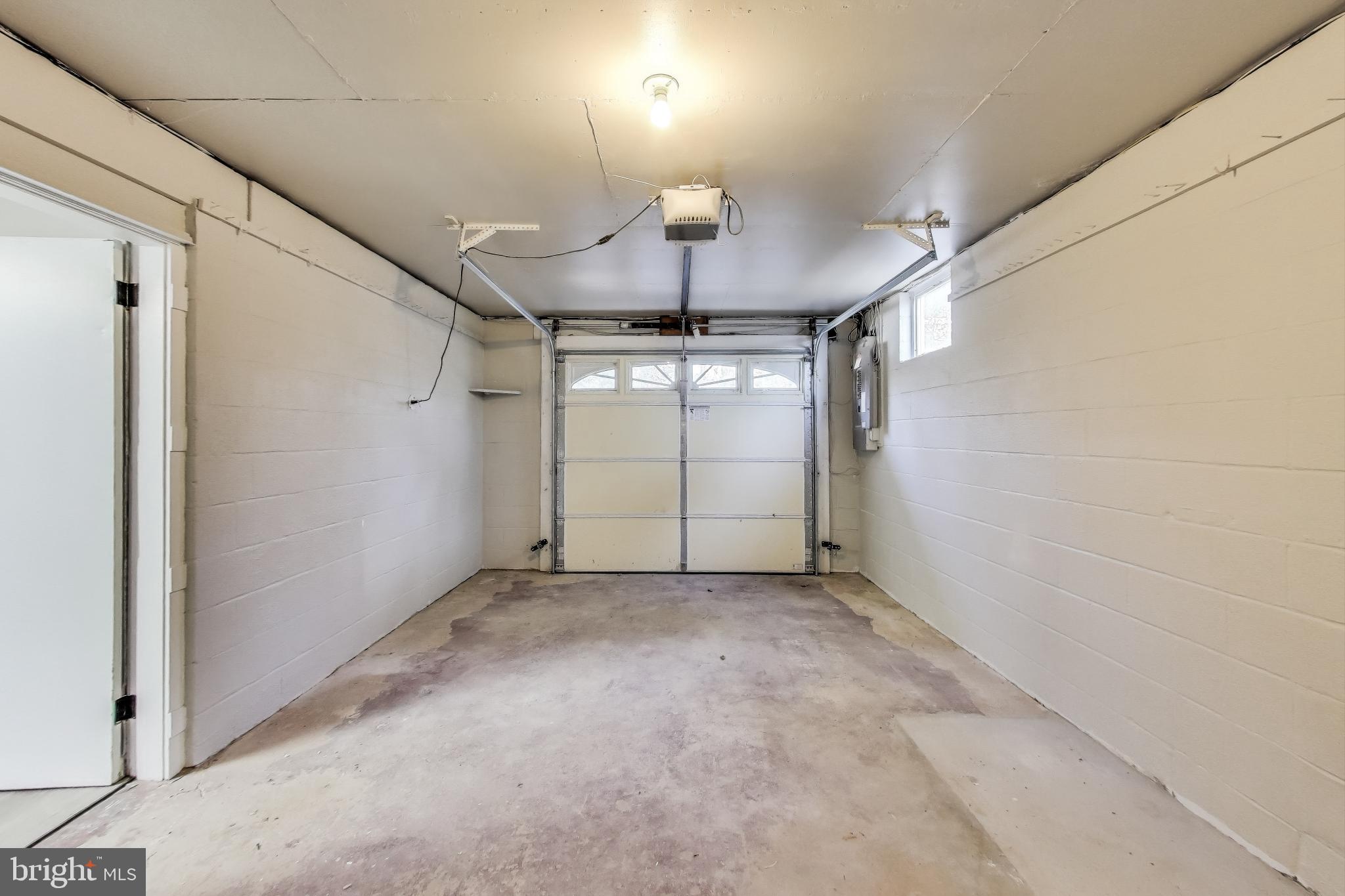 24313 Mervell Dean Road Hollywood, MD 20636 - Photo 32 of 37 One Car Garage