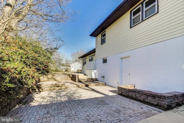 $369,900 | 24313 Mervell Dean Road, Hollywood, MD 20636