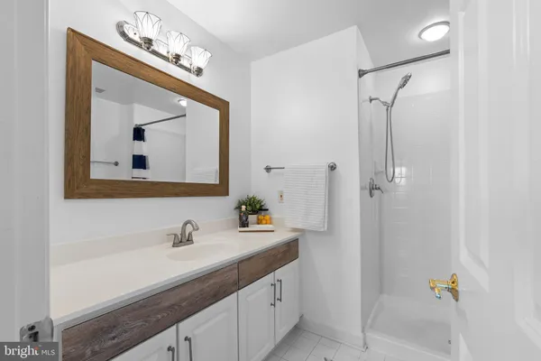 $429,000 | 302 King Farm Boulevard, Unit 30208, Rockville, MD 20850