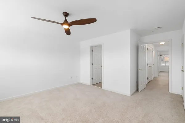 $429,000 | 302 King Farm Boulevard, Unit 30208, Rockville, MD 20850