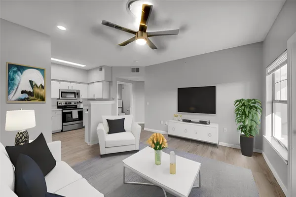 $177,900 | 2320 Gracy Farms Lane, Unit 823, Austin, TX 78758