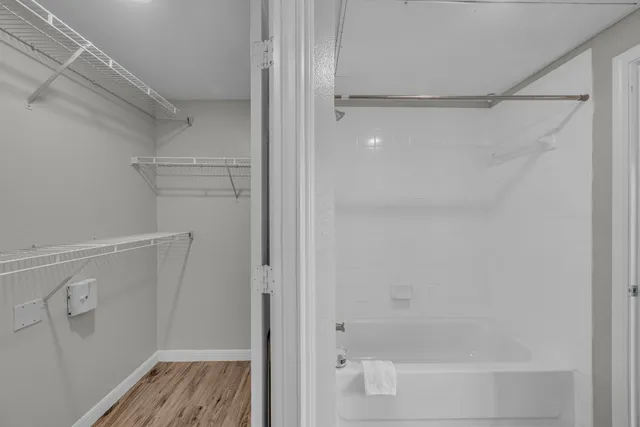 $179,899 | 2320 Gracy Farms Lane, Unit 823, Austin, TX 78758