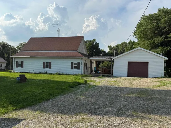 $105,000 | 385 East 2nd Street, Newberry, IN 47449