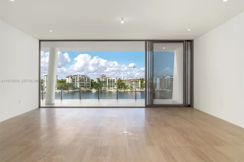 $35,000 | 5 Grove Isle Drive, Unit L506, Coconut Grove, FL 33133