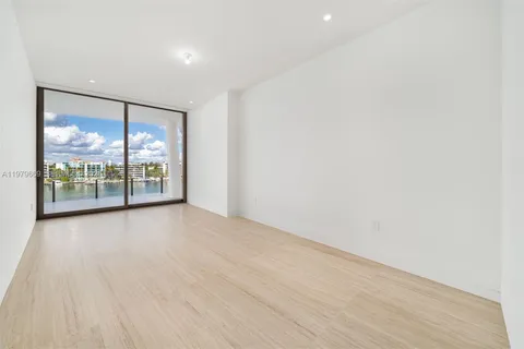 $35,000 | 5 Grove Isle Drive, Unit L506, Coconut Grove, FL 33133