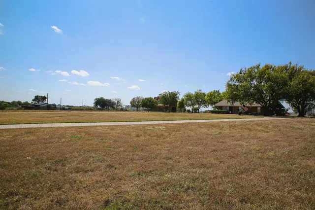 a view of an outdoor space and yard