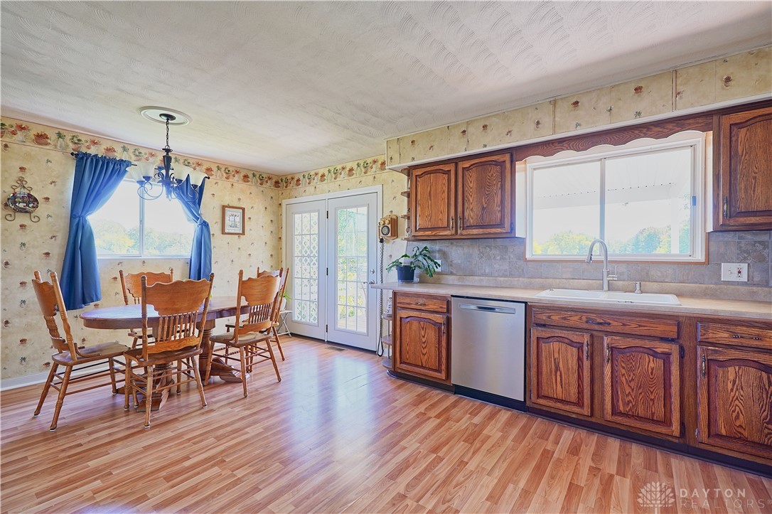 6133 Decker Road Franklin, OH 45005 - Photo 10 of 31