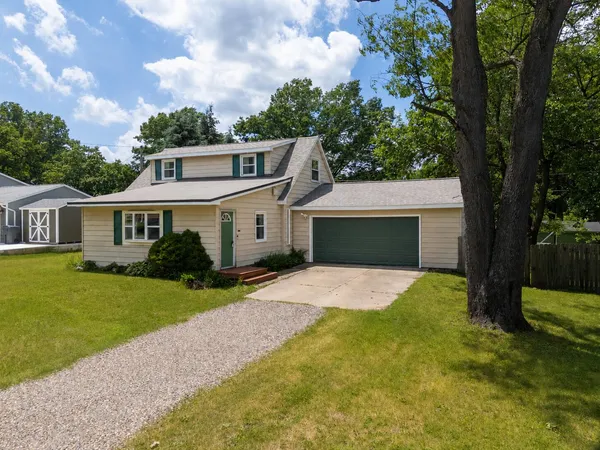 $240,000 | 57278 Hamilton Street, Mattawan, MI 49071