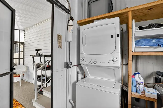 $159,999 | 3302 Evelyn Drive, Ellenton, FL 34222