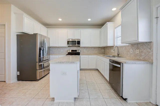 $2,500 | 21322 Harvest Grove Court, Spring, TX 77388