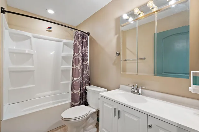 $350,000 | 530 East 6th Street, New Richmond, WI 54017