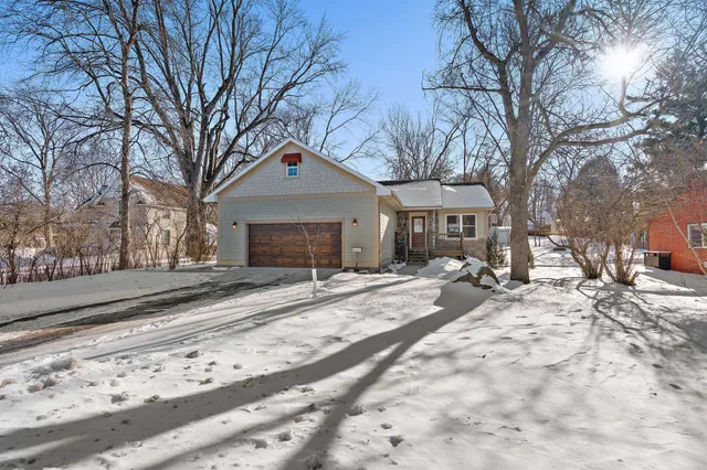 $350,000 | 530 East 6th Street, New Richmond, WI 54017