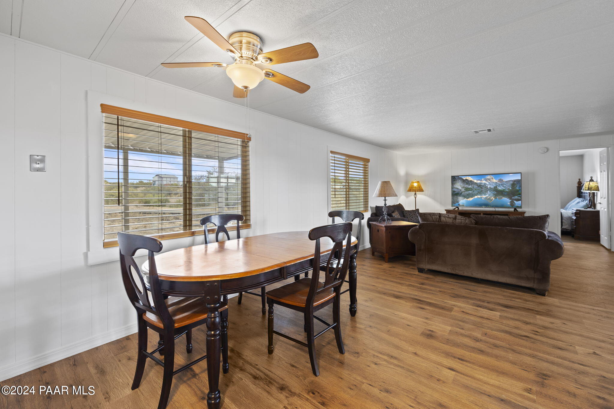 17249 East Trails End Road Mayer, AZ 86333 - Photo 13 of 37 9