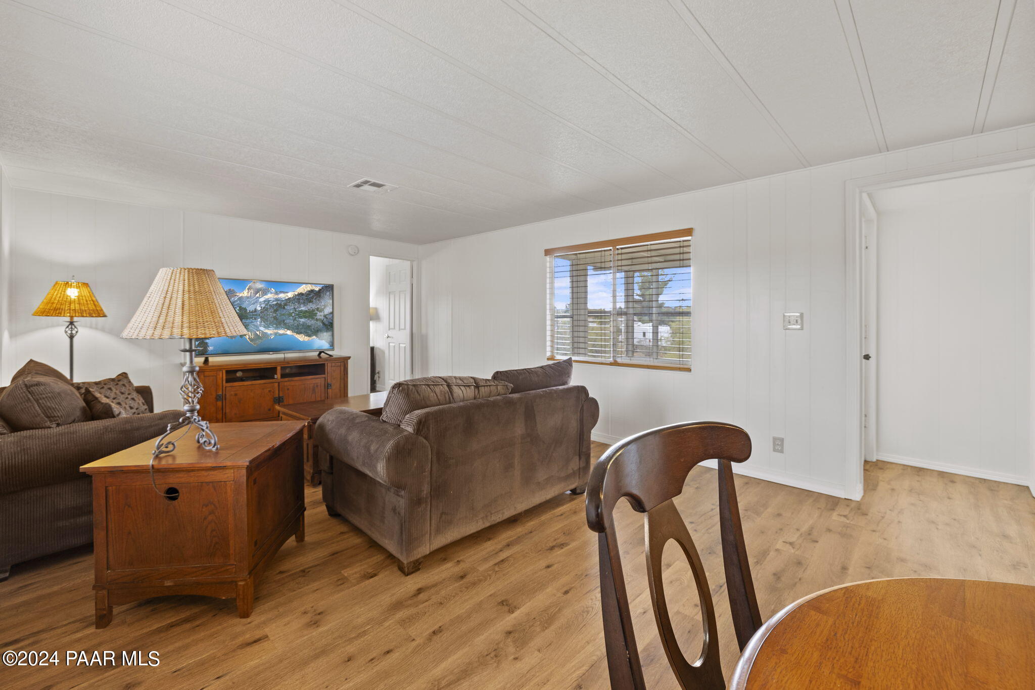 17249 East Trails End Road Mayer, AZ 86333 - Photo 14 of 37 10