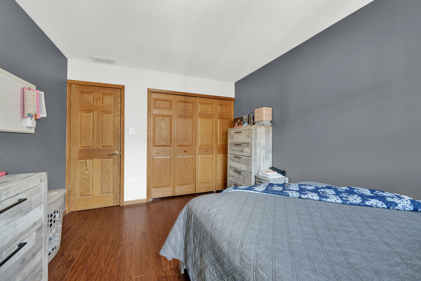 9836 Sayre Avenue, Unit 15 Chicago Ridge, IL 60415 - Photo 13 of 18 Gallery Image 13