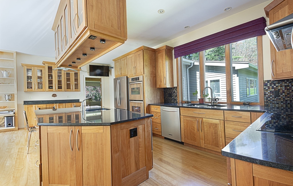 55 Boxboro Road Stow, MA 01775 - Photo 7 of 35