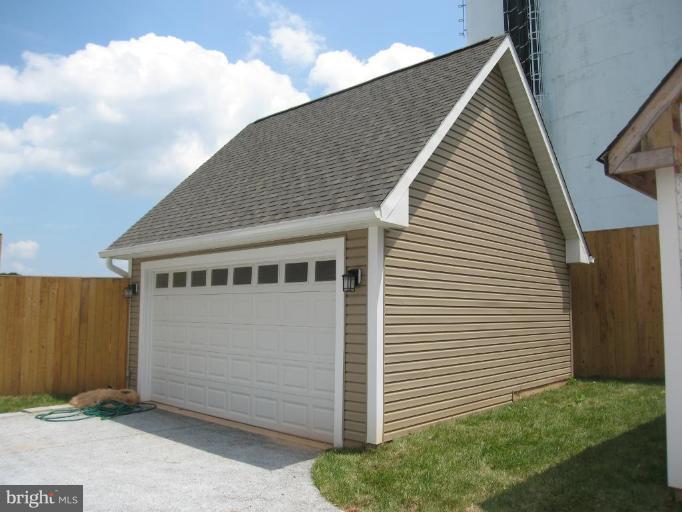 1902 Kermit Road Silver Spring, MD 20910 - Photo 6 of 6 Garage 1