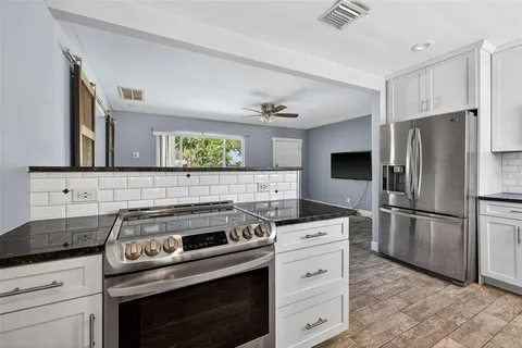 $325,000 | 734 40th Avenue Northeast, St. Petersburg, FL 33703