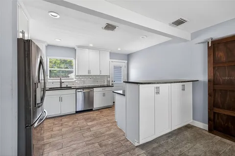 $325,000 | 734 40th Avenue Northeast, St. Petersburg, FL 33703