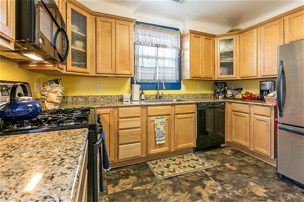 608 South Labarre Road Jefferson, LA 70121 - Photo 4 of 11 Gallery Image 4
