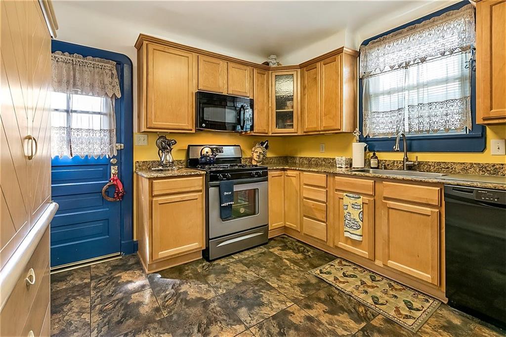 608 South Labarre Road Jefferson, LA 70121 - Photo 5 of 11 Gallery Image 5