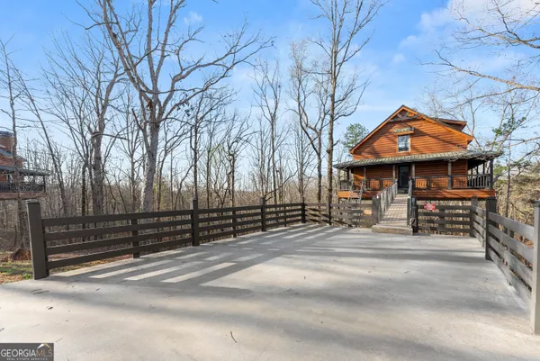 $499,900 | 184 Walnut Ridge Drive, Cleveland, GA 30528