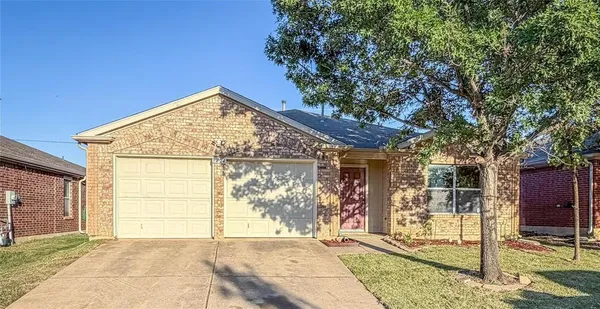 $2,050 | 8224 Storm Chaser Drive, Fort Worth, TX 76131