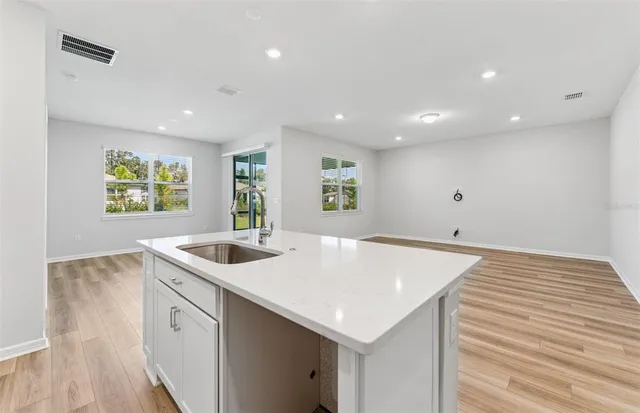 $358,000 | 5310 Southwest 81st Circle, Ocala, FL 34481