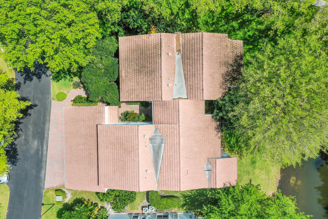 6245 Old Court Road, Unit 202 Boca Raton, FL 33433 - Photo 33 of 41 an aerial view of a house and garden