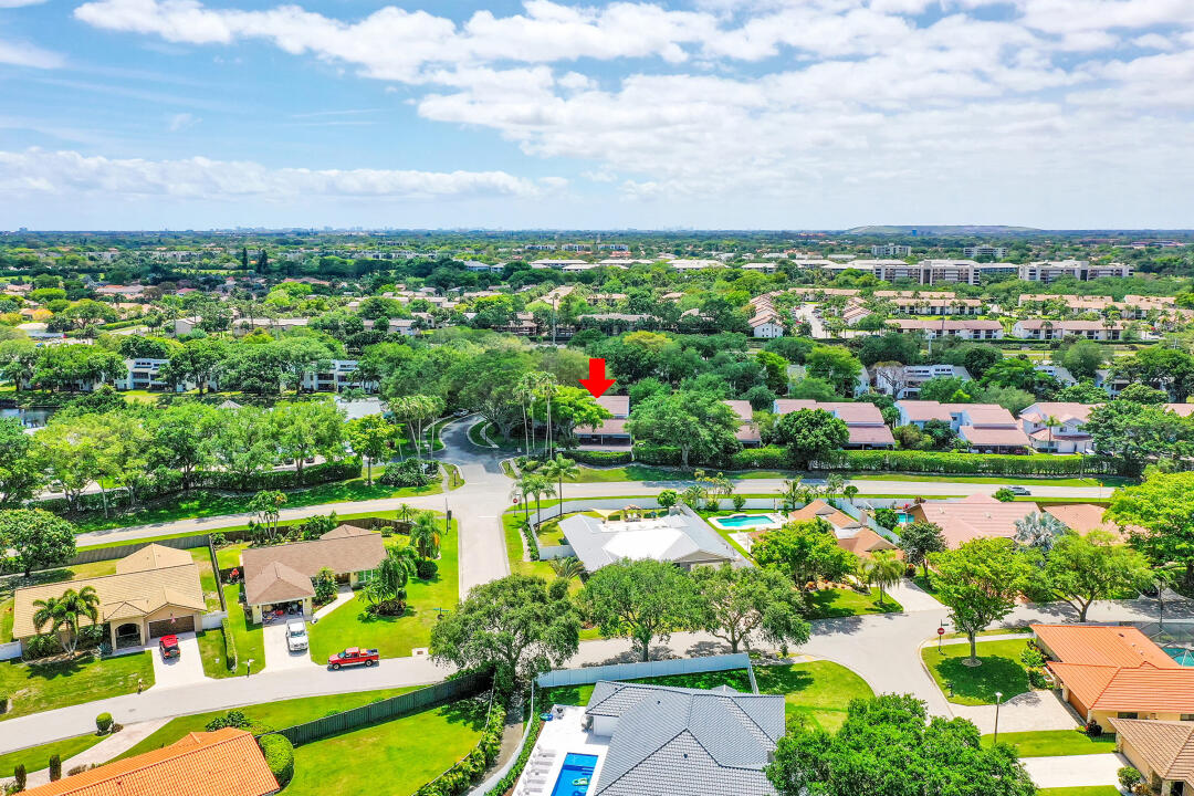 6245 Old Court Road, Unit 202 Boca Raton, FL 33433 - Photo 40 of 41 a view of a city and lake view