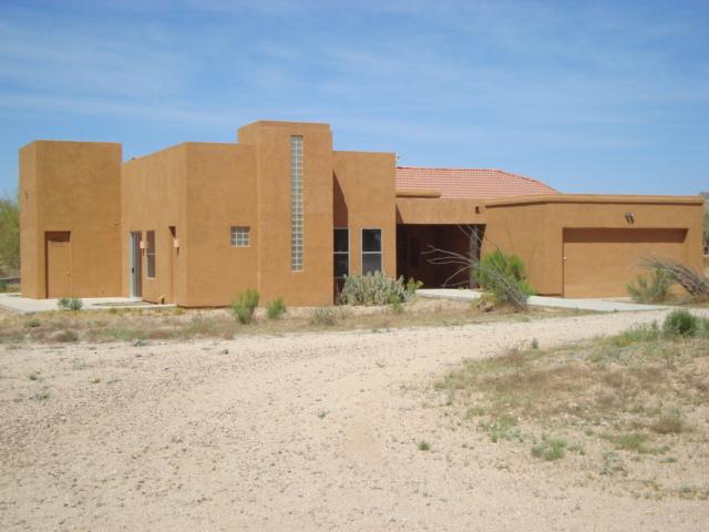 6736 East Lowden Road Cave Creek, AZ 85331 - Photo 2 of 24 Left Side View