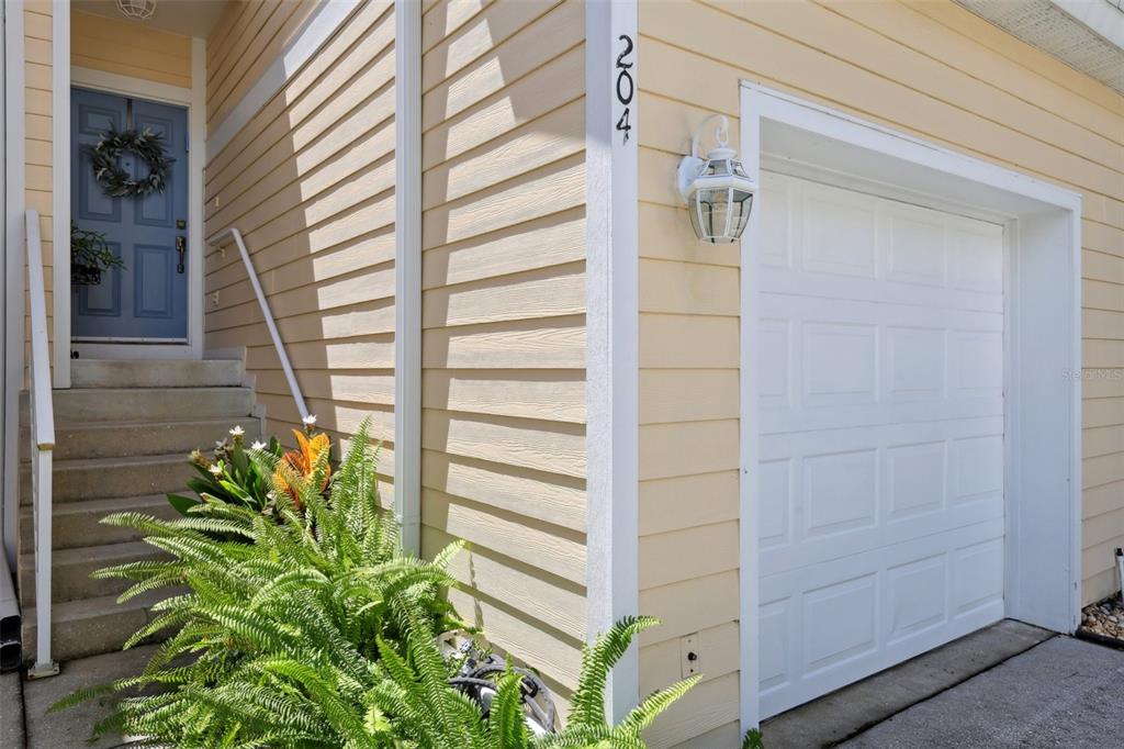 6412 Rosefinch Court, Unit 204 Lakewood Ranch, FL 34202 - Photo 28 of 33 a view of balcony with potted plants