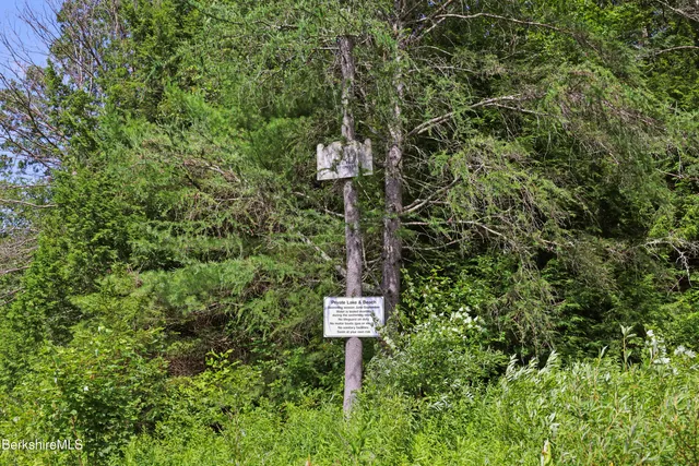 $98,000 | 34-36 Lake View Road, Hinsdale, MA 01235